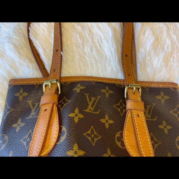 LV Bucket PM Monogram Canvas - Picture 7 of 9